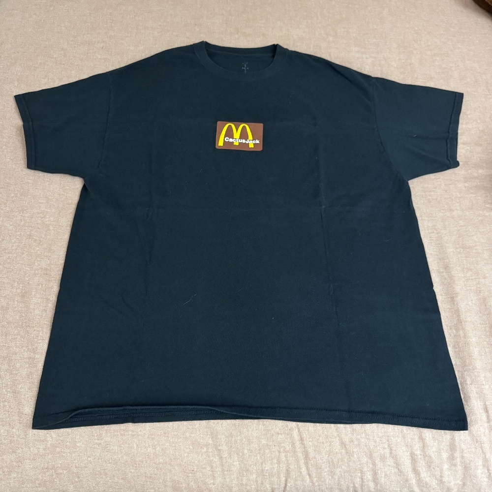 Travis Scott x McDonald's Sesame Inv T-shirt